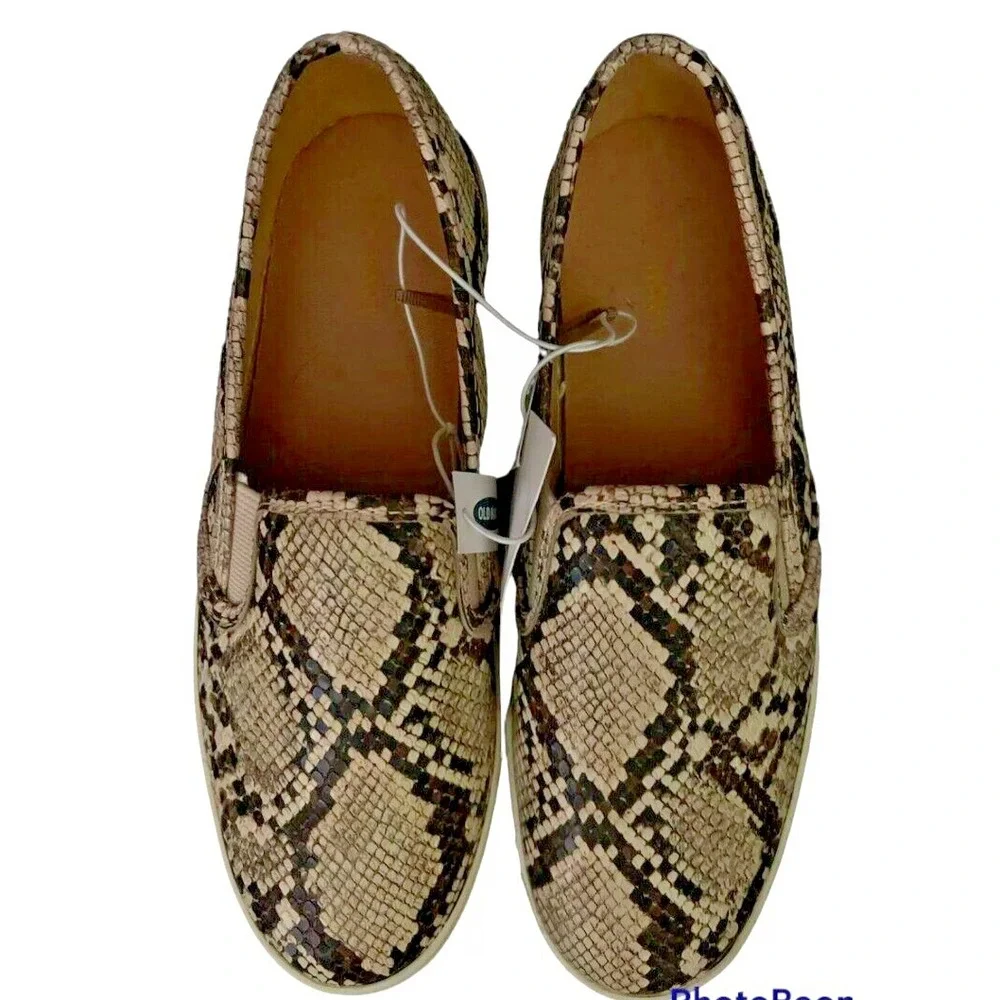 Old Navy Women's Snakeskin Multicolor Slip-On Sneakers Shoes  Size‎ 7